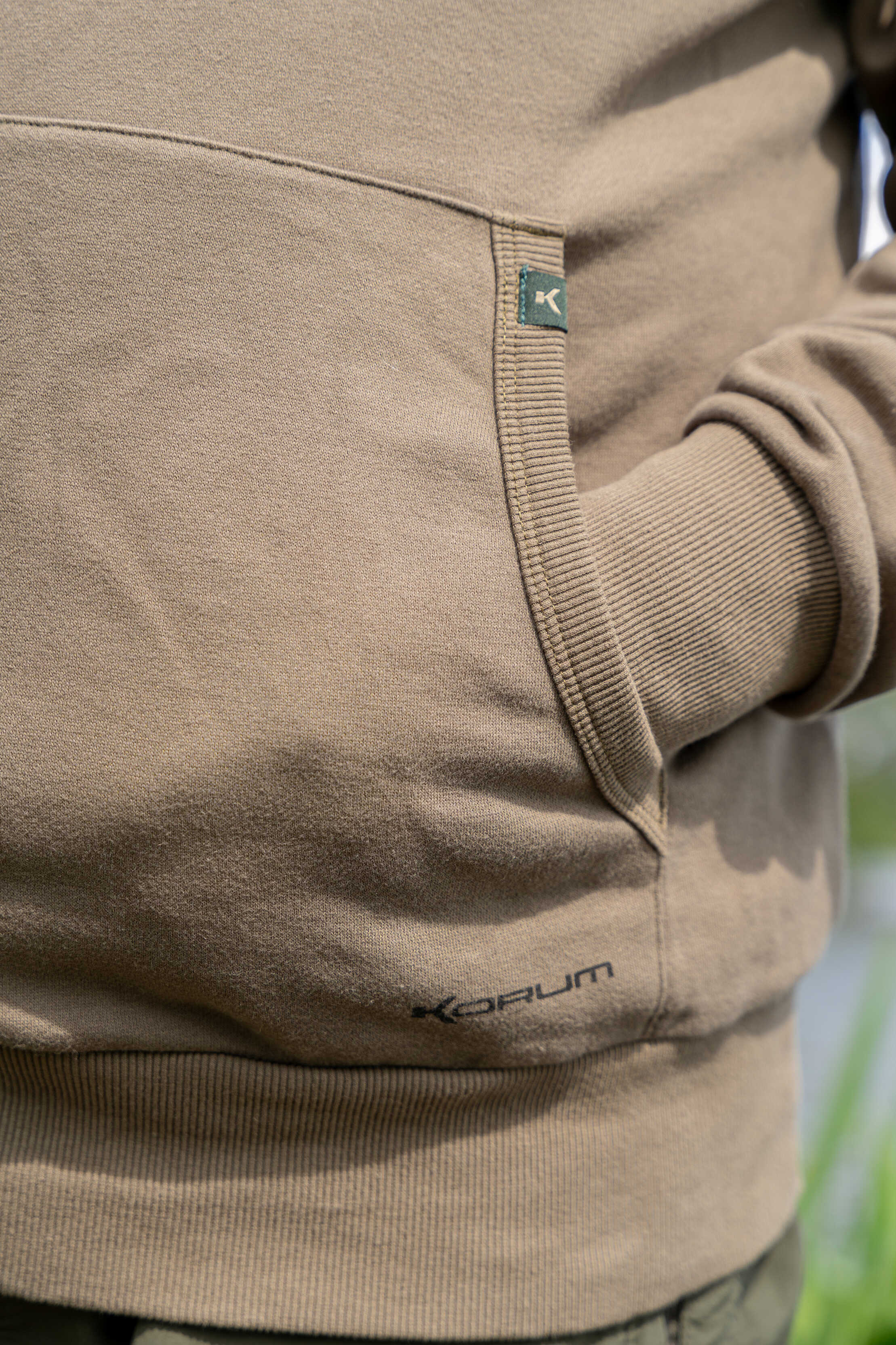 korum classic barbel hoodie-5